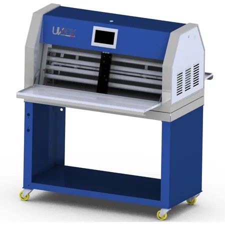 UV-BOX 636